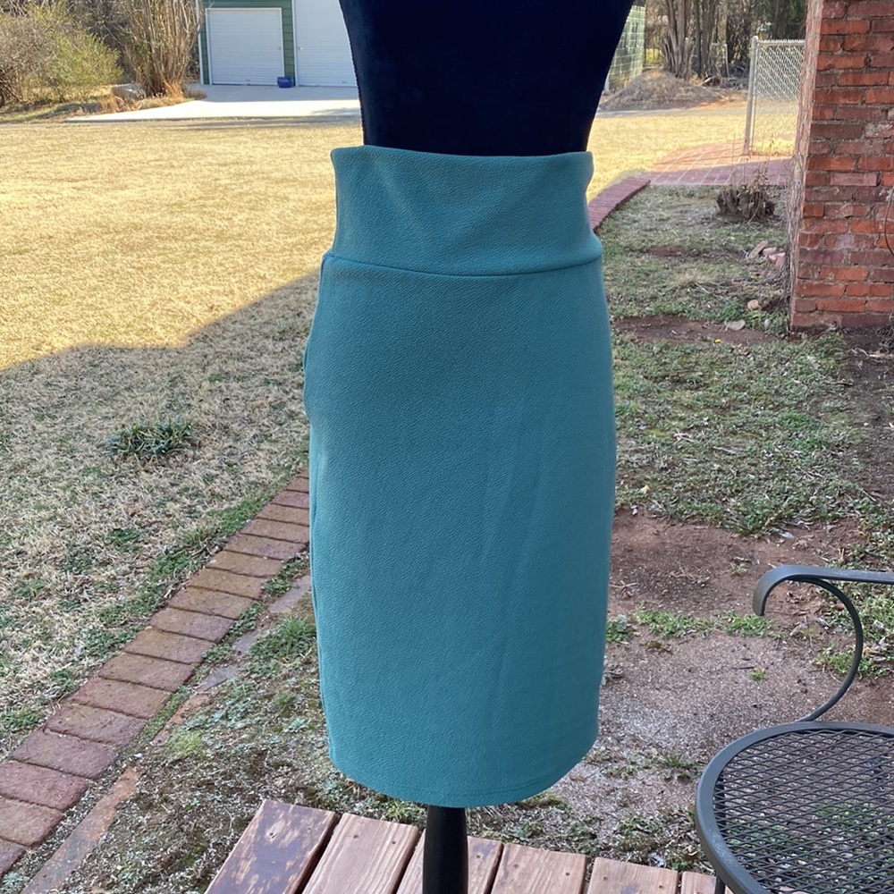 Lularoe Cassie pencil skirt med seafoam NWOT